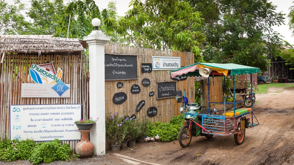 Local Thai Community-based Tourism attractions near Bangkok