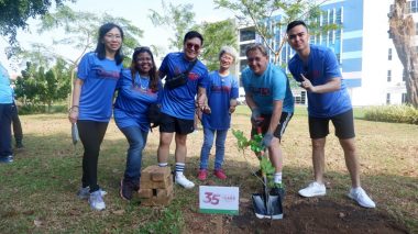 We Walk Because We Care, Charity Walk by Ramada Plaza Wyndham Melaka - TRAVELINDEX