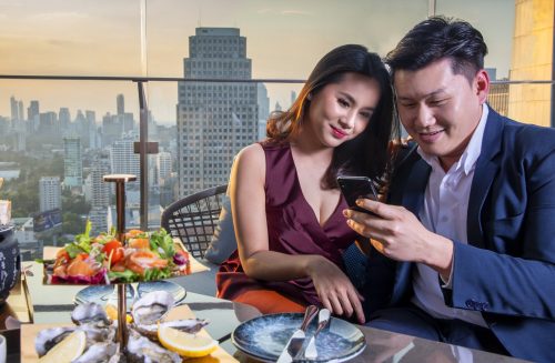 Carlton Hotel Bangkok Sukhumvit Celebrates Love - TRAVELINDEX