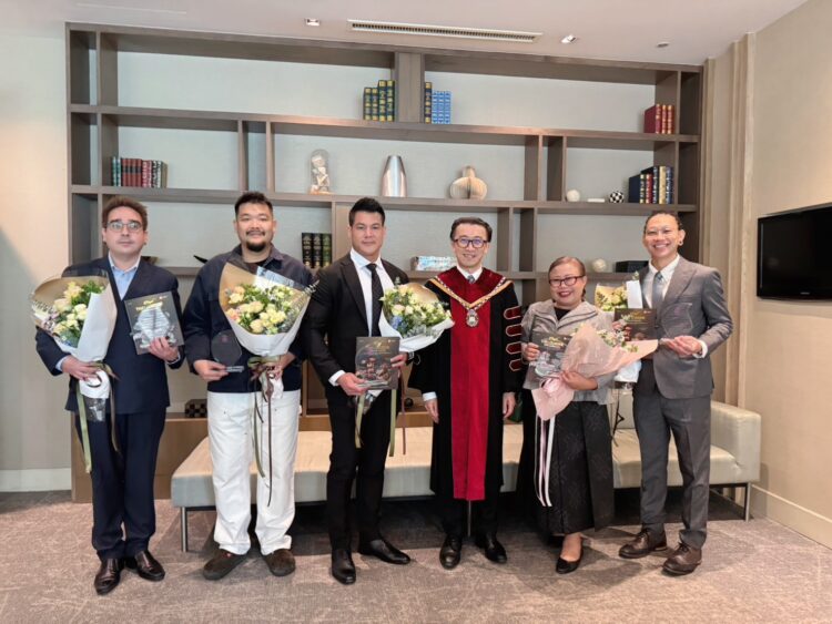 Dusit Thani College Honors 5 Outstanding Alumni for Achievements - TRAVELINDEX